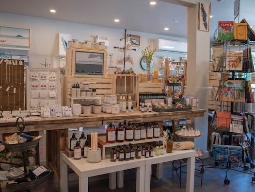 Community Spotlight Series: Soak Lifestyle Boutique - Parksville ...